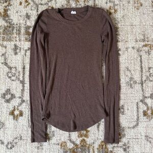 Aritzia Wilfred Free Brown Long Sleeve Top